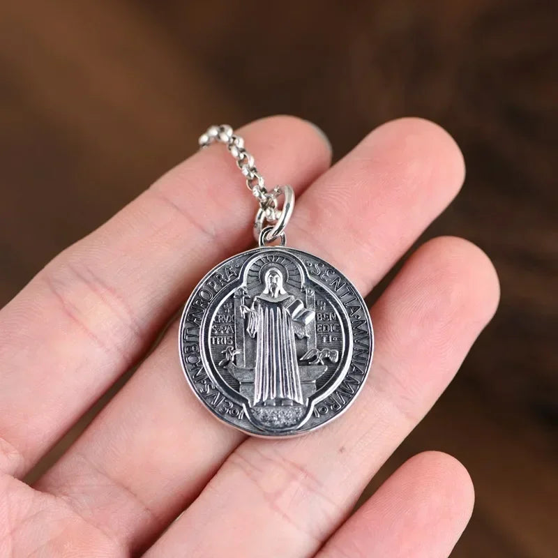 Pendentif Amulette Saint-Benoît