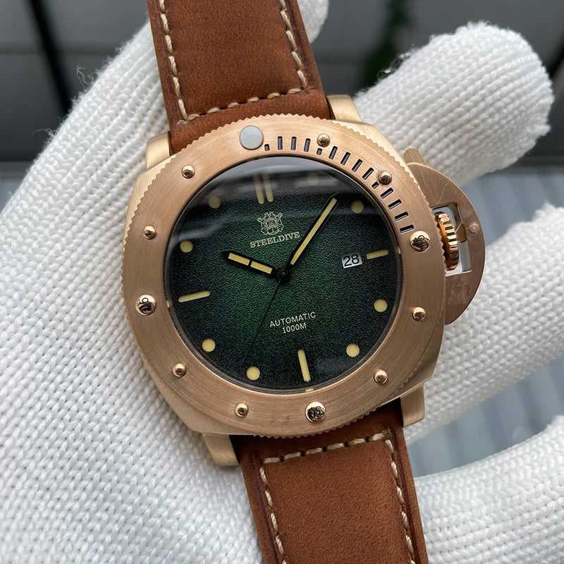 Reloj militar mecánico