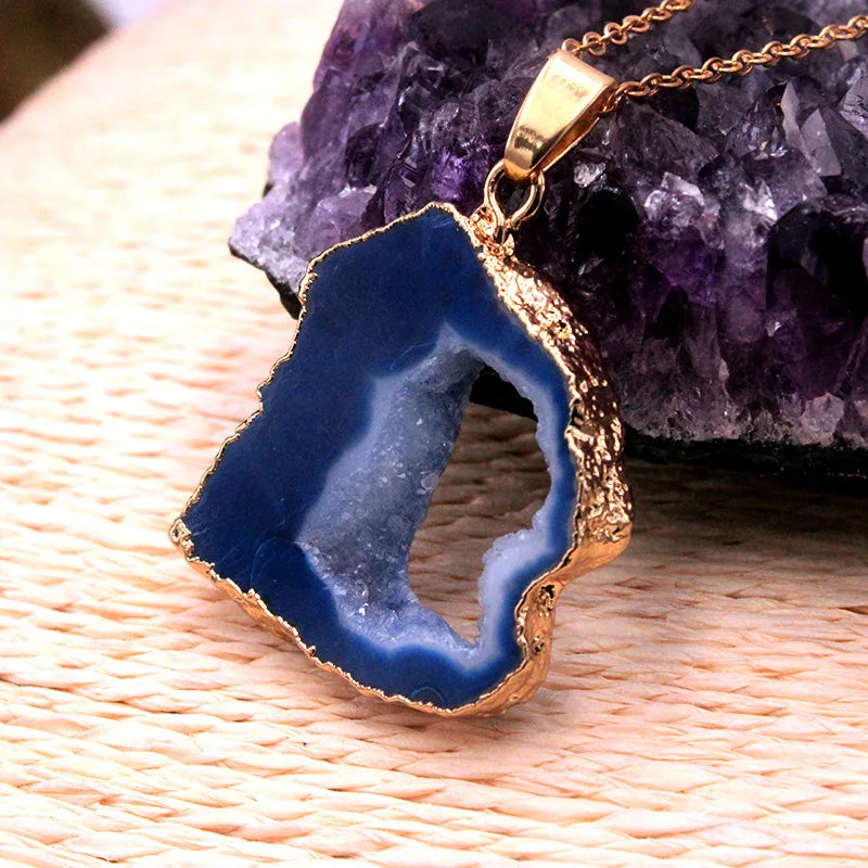 Agate pendant